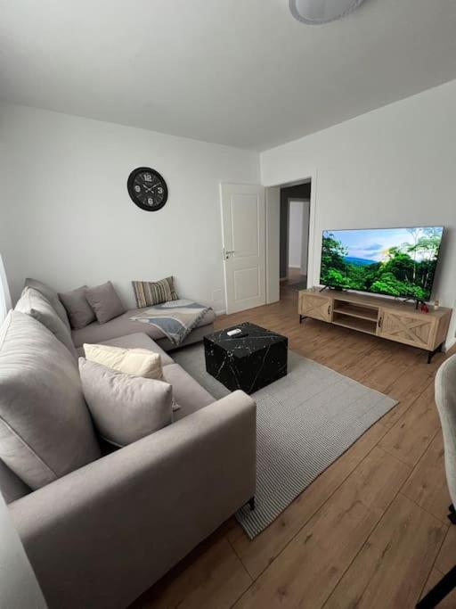 Modern Apt Near City Centre Shkodër Exterior foto